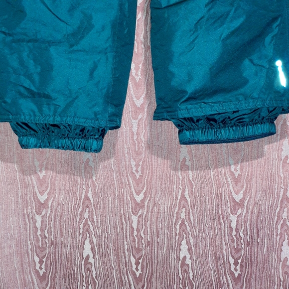 CHAMPION SNOW PANTS GIRL'S SIZE L 10-12 BLACK INSULATED SKI SNOWBOARD RIPSTOP - Picture 8 of 13